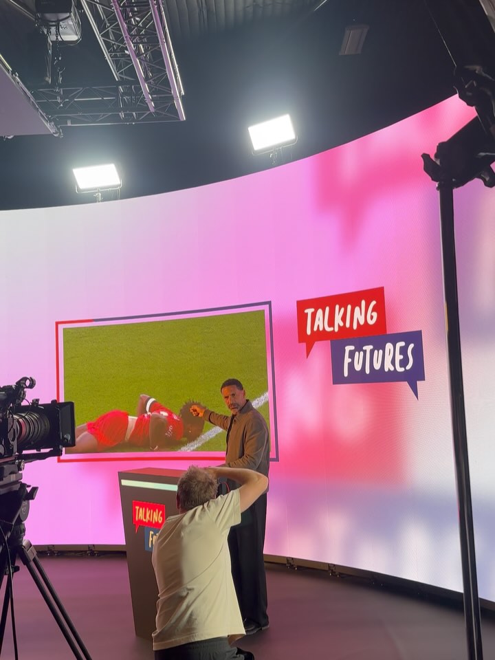 Great day designing the graphics for the main stage… live & direct for @rioferdy5 & @reshmintv 😎